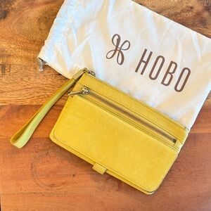 HOBO International Yellow Wristlet Roam Wallet Clutch leather bag purse leather